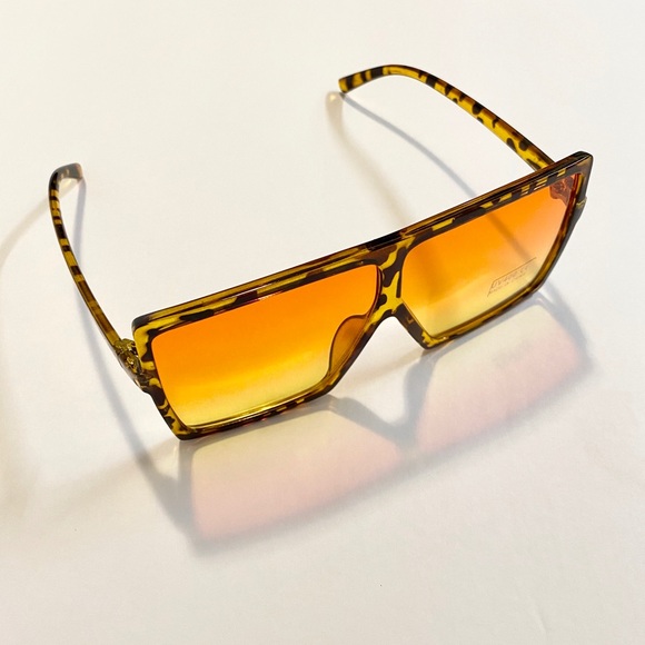 Flat Top Shades - Picture 1 of 1